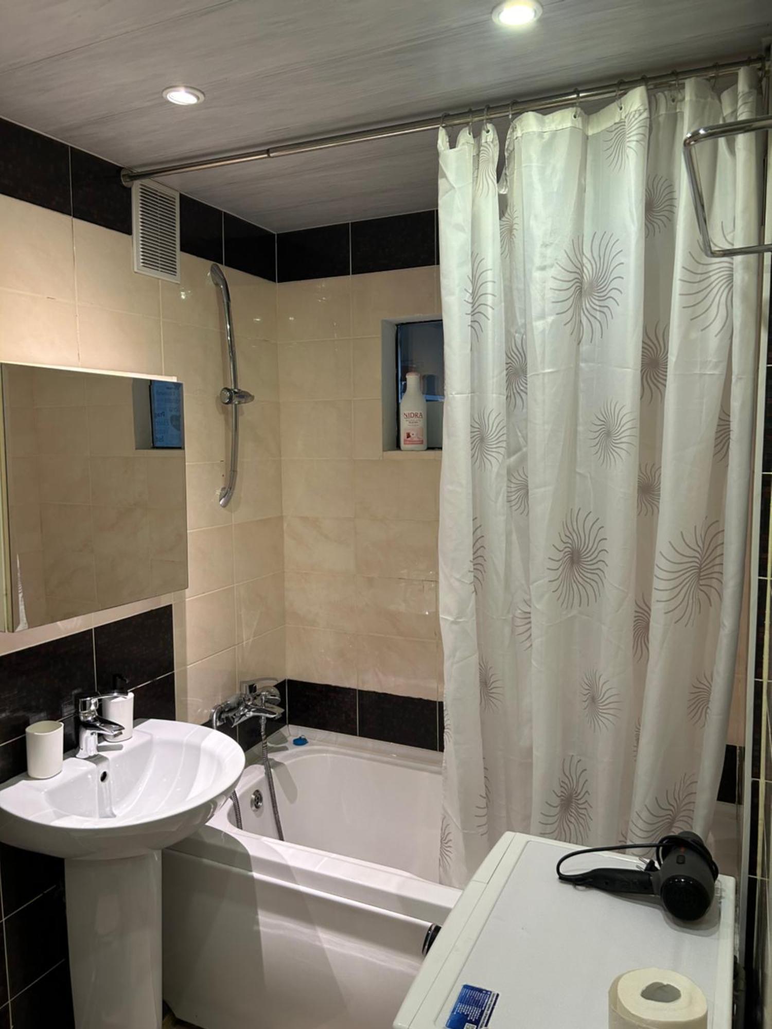 Leninstr Apartment Balti Bagian luar foto